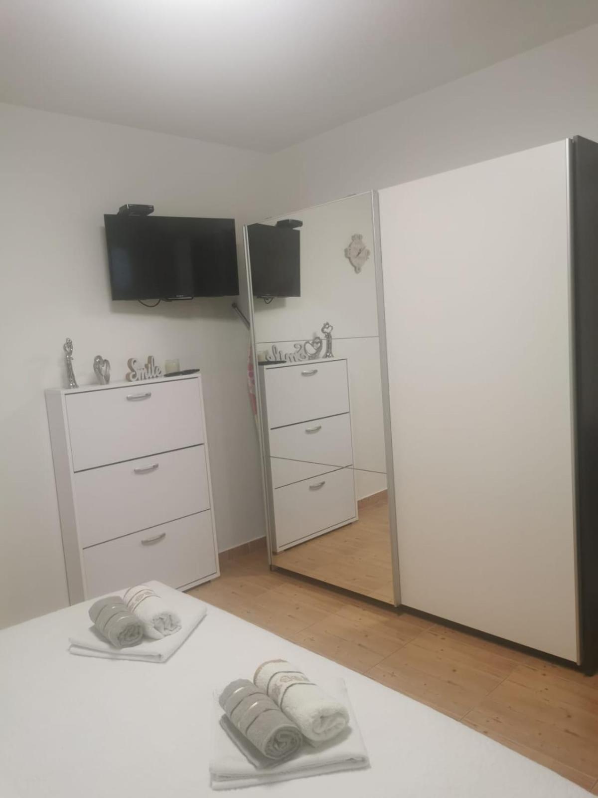 Apartments Tomislav Poljica  Zewnętrze zdjęcie